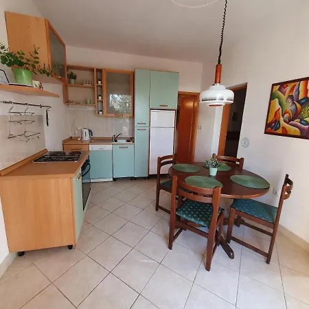 Olive Garden Pag Appartamento *