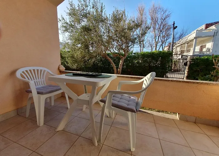 Olive Garden Pag Апартаменты