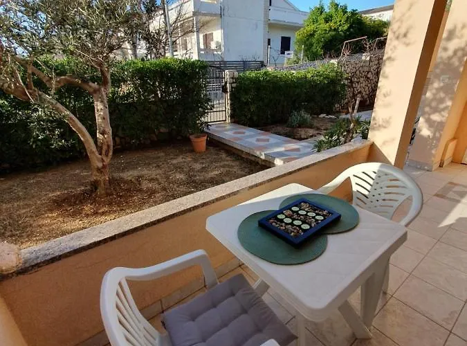 Olive Garden Pag Апартаменты