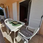 Apartment Olive Garden Pag Pag Town
