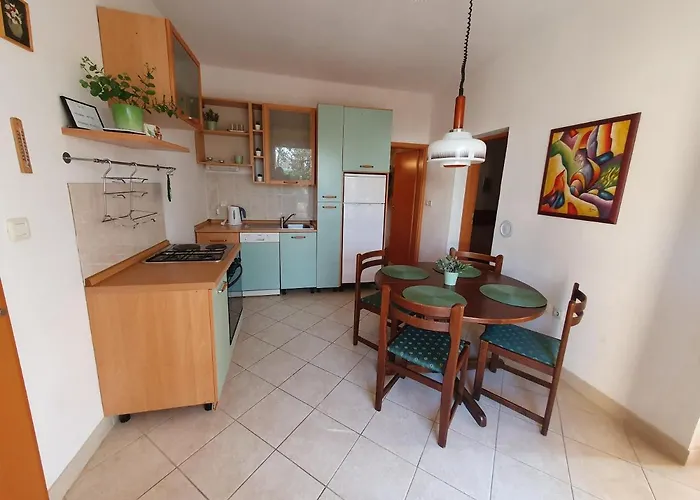 Olive Garden Pag Apartman *